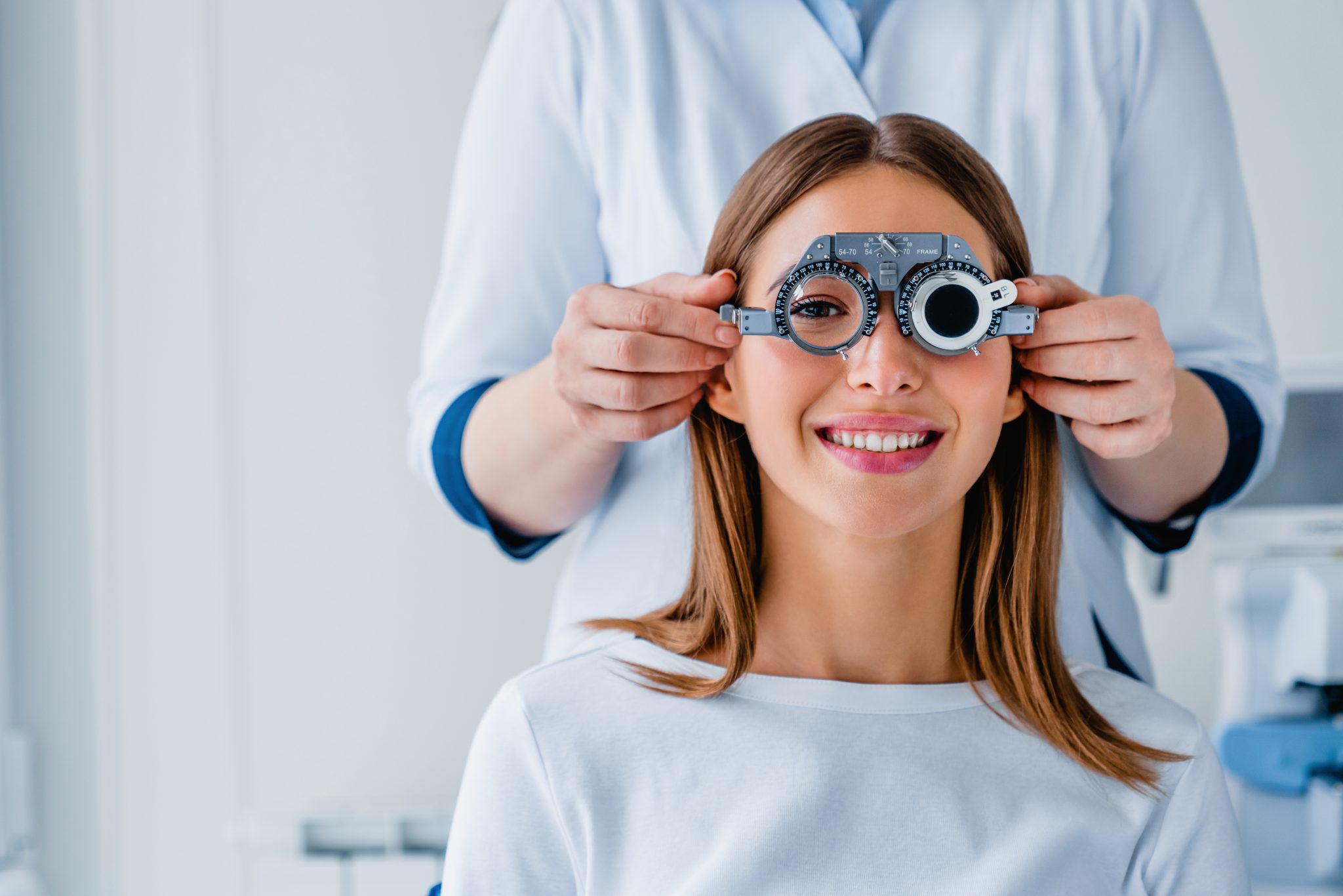 Custom Wavefront Optimized LASIK Surgery LASIK Vision Institute
