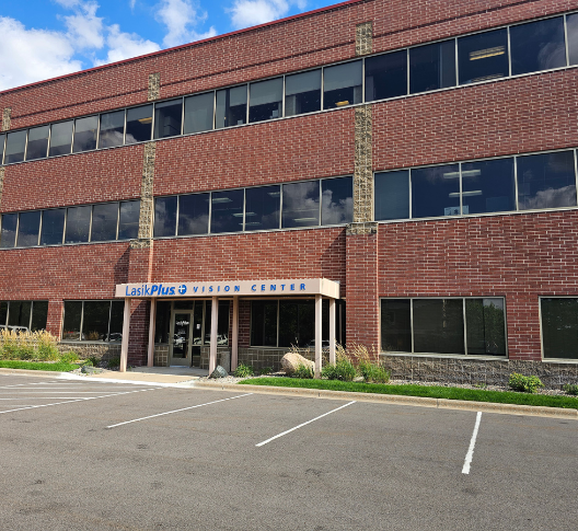 Lasik eye surgery in Maple Grove, LasikPlus Vision Center